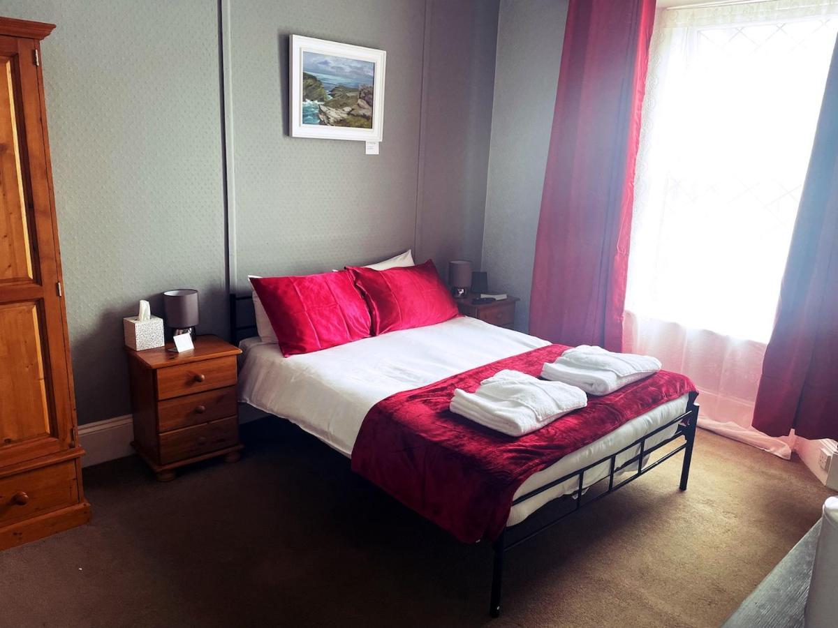 Tintagel Arms Bed And Breakfast Eksteriør billede