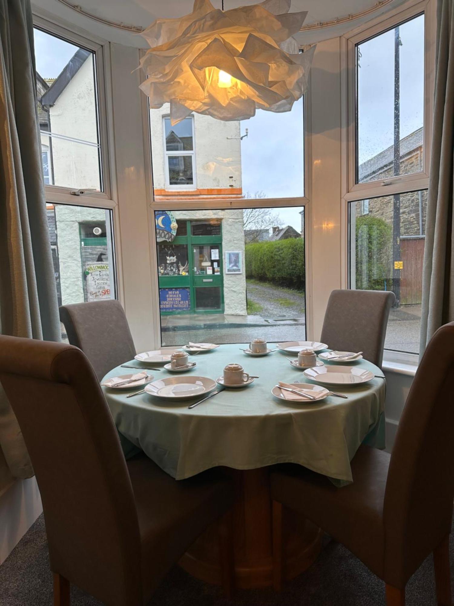 Tintagel Arms Bed And Breakfast Eksteriør billede